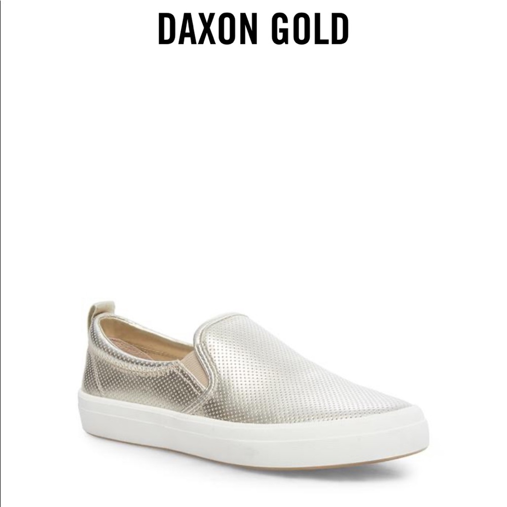 Steve Madden Daxon Gold Shoes - Picture 2 of 8